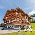 Marchfeld 1 2 Apartman *