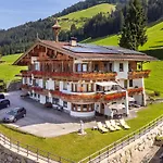 Marchfeld 1 2 فيلدشوناو