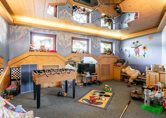 Marchfeld 1 2 Apartment Wildschoenau